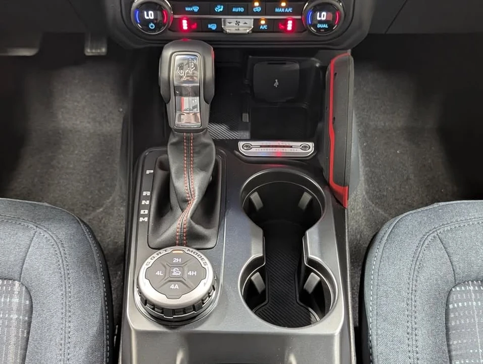 2026 Ford Bronco 6th Gen - Image 7 of 20