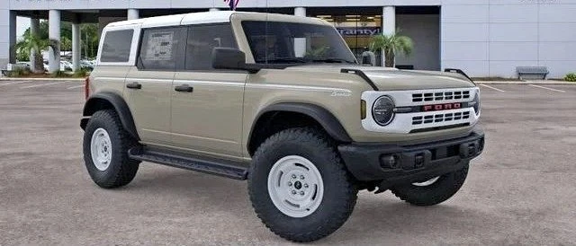 2026 Ford Bronco 6th Gen - Image 1 of 10