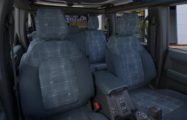 2026 Ford Bronco 6th Gen - Image 9 of 10