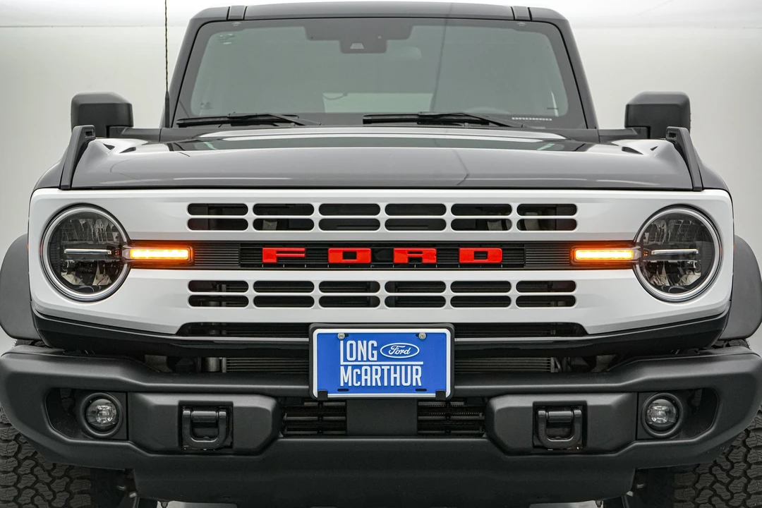 2026 Ford Bronco 6th Gen - Image 12 of 31