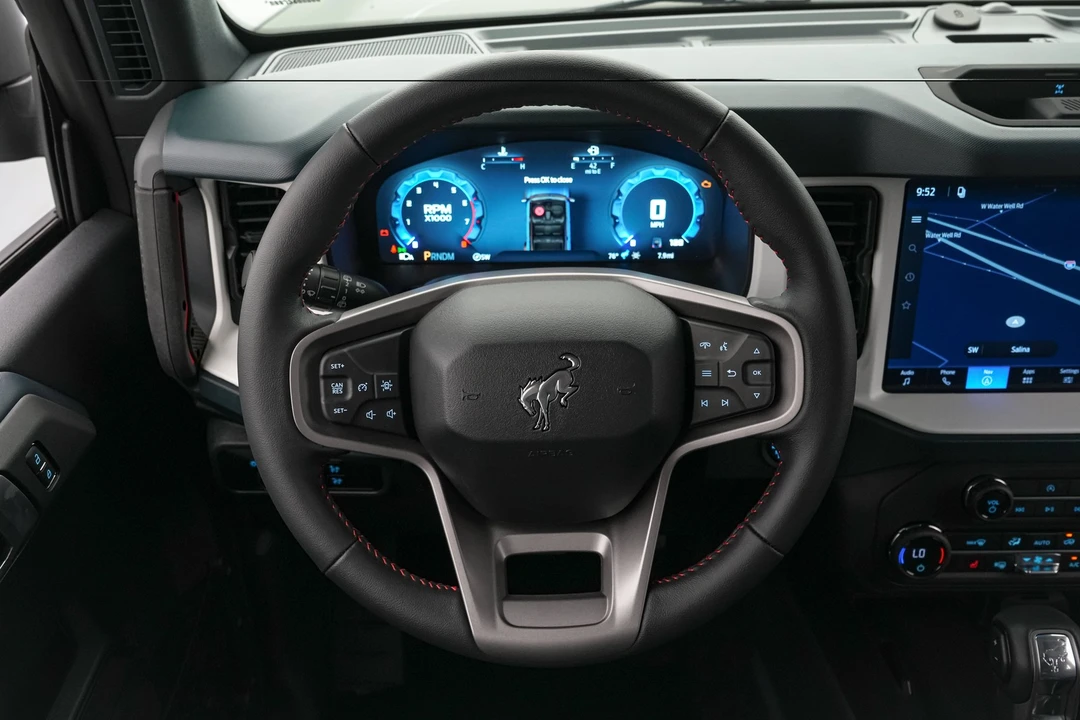 2026 Ford Bronco 6th Gen - Image 18 of 31