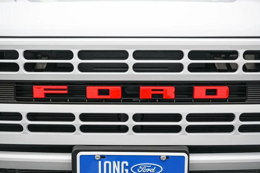 2026 Ford Bronco 6th Gen - Image 14 of 31