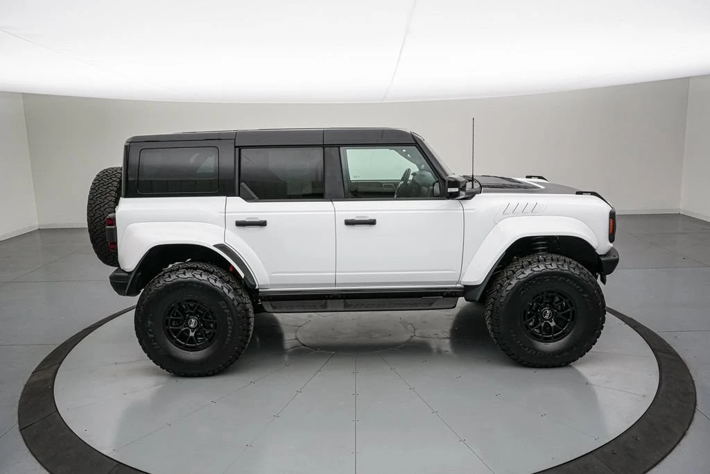 2026 Ford Bronco Raptor 6th Gen - Image 4 of 31