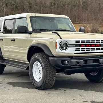 2026 Ford Bronco Heritage Edition