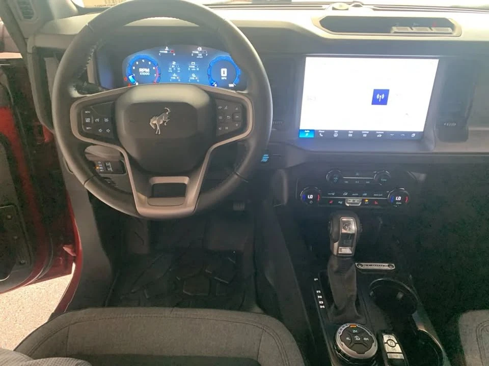 2026 Ford Bronco 6th Gen - Image 15 of 20