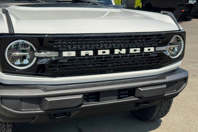 2026 Ford Bronco 6th Gen - Image 9 of 20