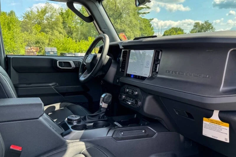 2026 Ford Bronco 6th Gen - Image 13 of 20