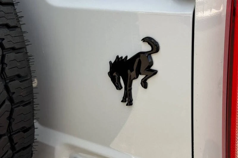 2026 Ford Bronco 6th Gen - Image 17 of 20