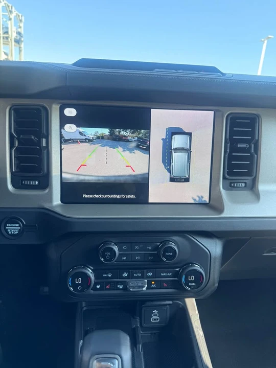 2026 Ford Bronco 6th Gen - Image 11 of 16