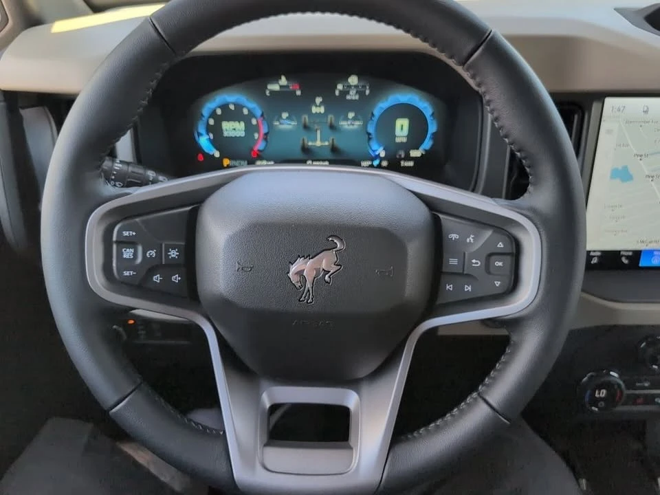 2026 Ford Bronco 6th Gen - Image 16 of 20