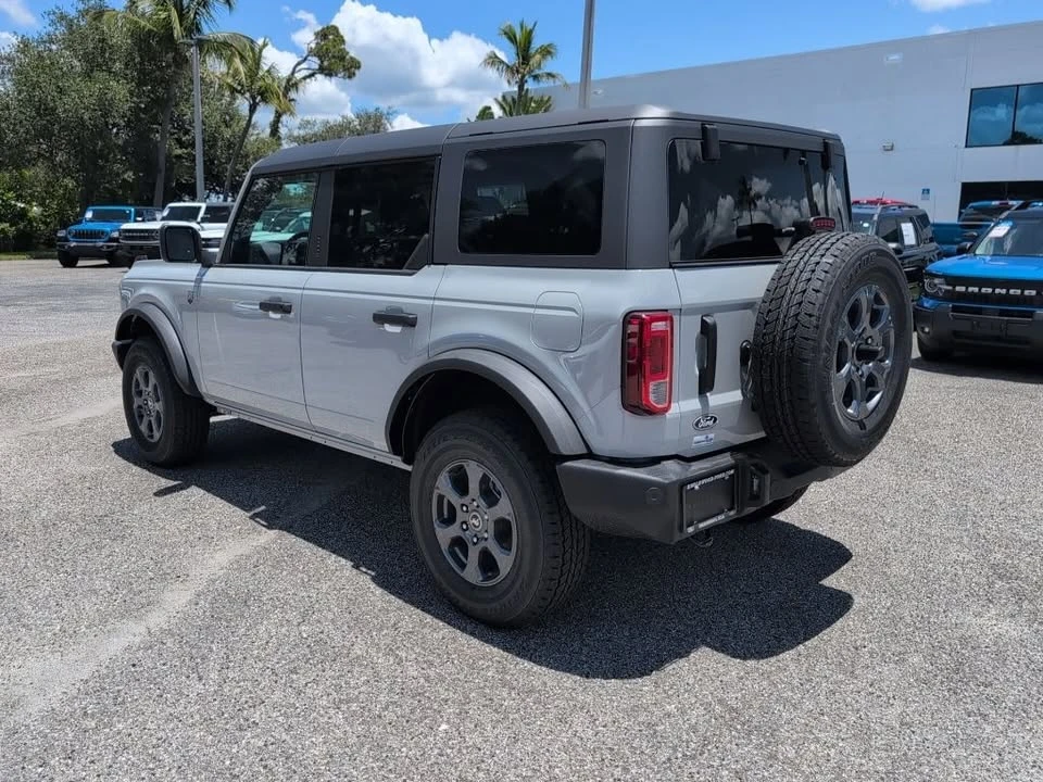2026 Ford Bronco 6th Gen - Image 5 of 20