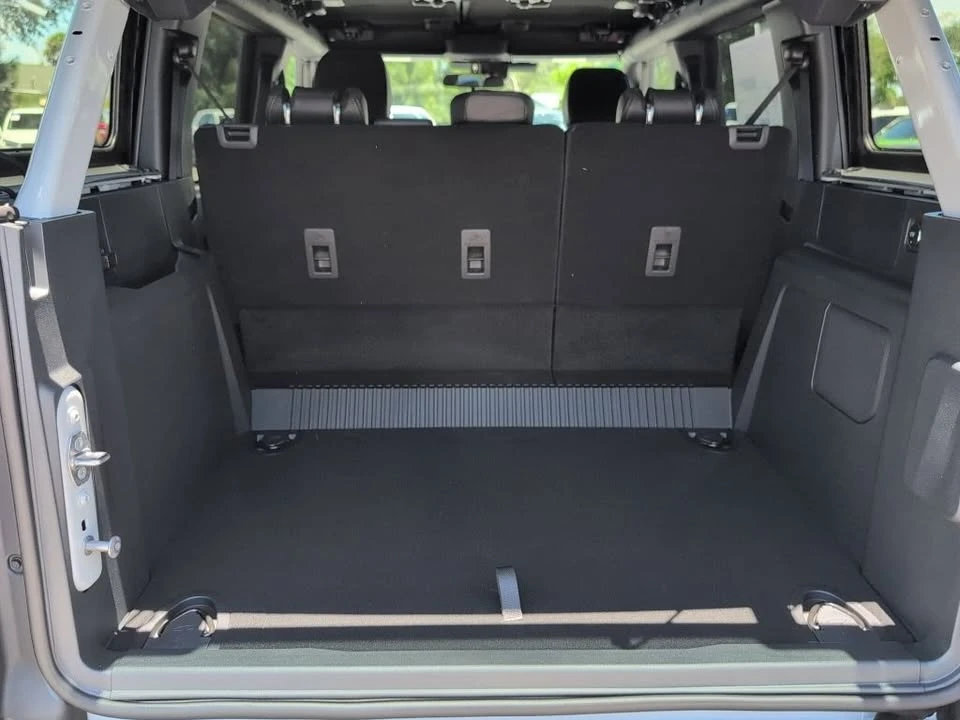 2026 Ford Bronco 6th Gen - Image 13 of 20
