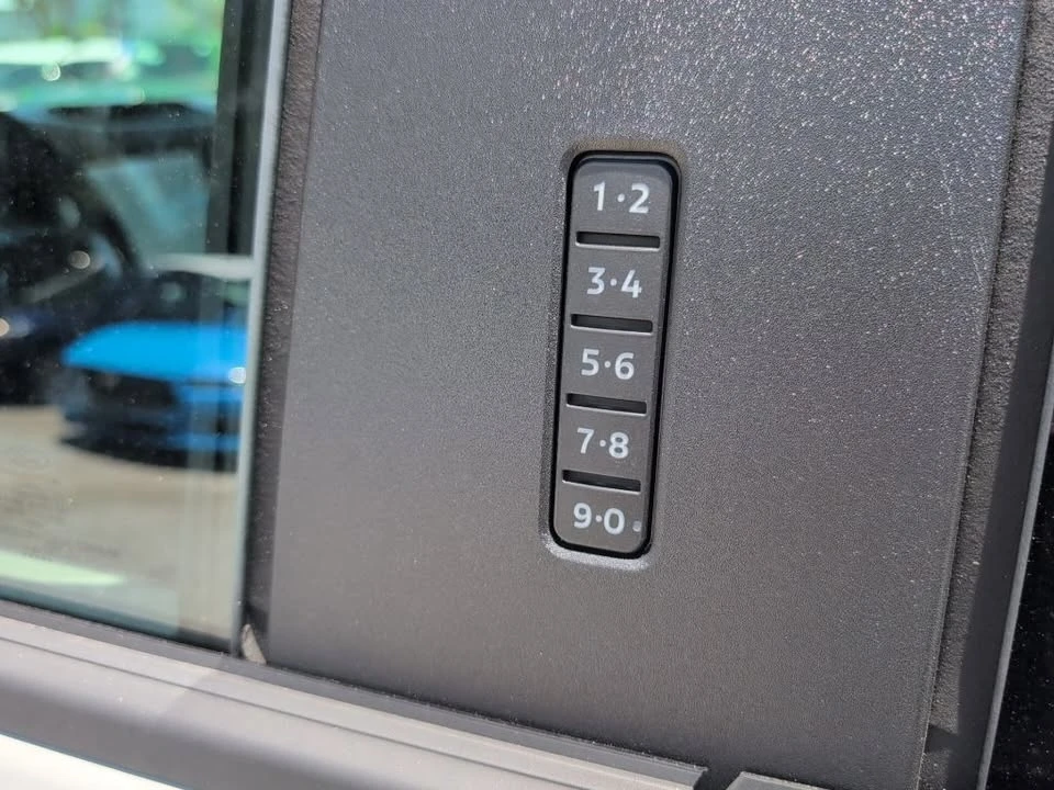 2026 Ford Bronco 6th Gen - Image 8 of 20