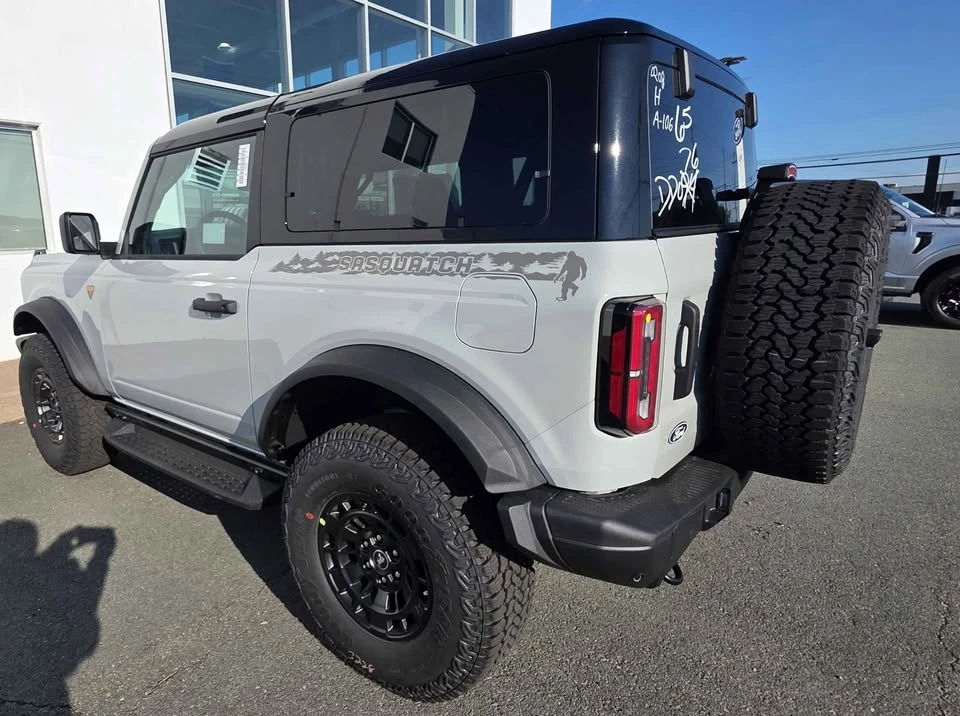 2026 Ford Bronco 6th Gen - Image 5 of 12