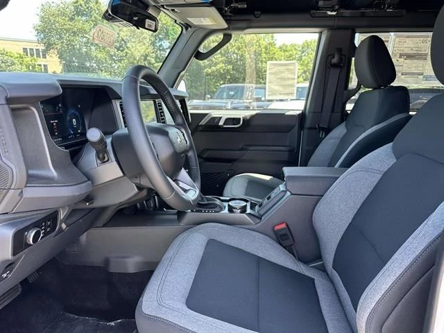 2026 Ford Bronco 6th Gen - Image 13 of 20