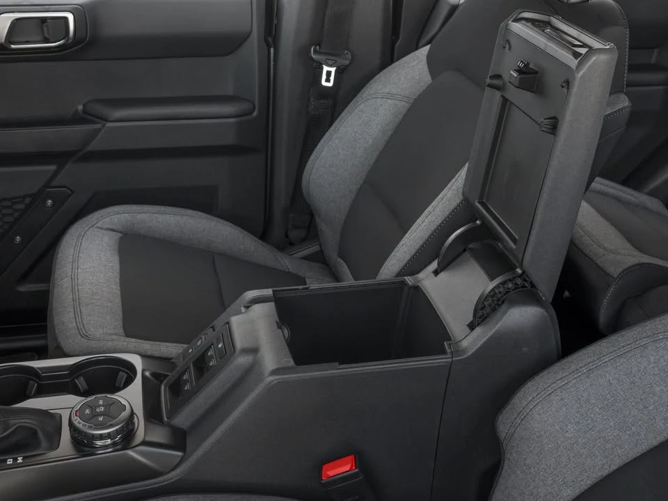 2026 Ford Bronco 6th Gen - Image 10 of 10