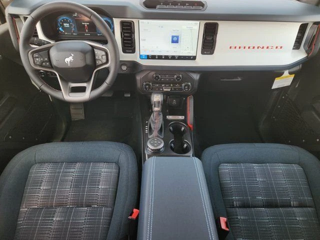 2026 Ford Bronco 6th Gen - Image 19 of 20