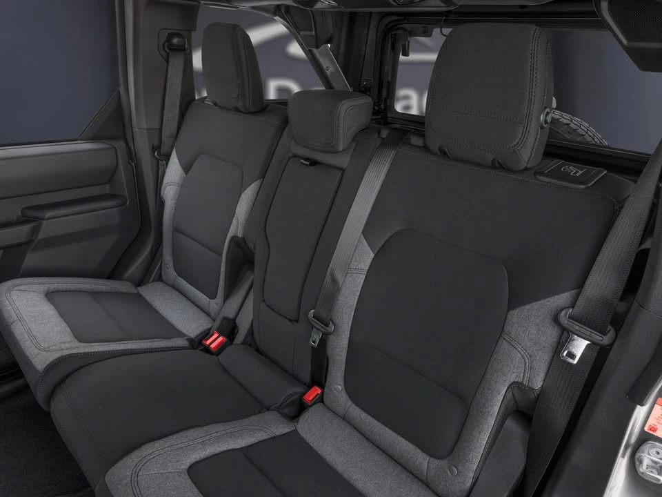 2026 Ford Bronco 6th Gen - Image 9 of 10