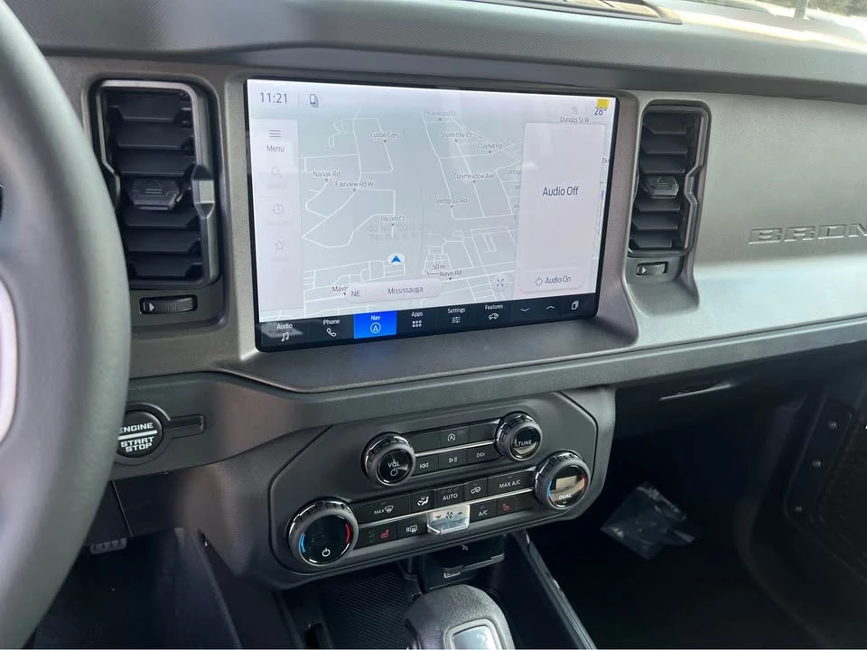 2026 Ford Bronco 6th Gen - Image 9 of 11