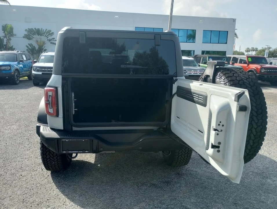 2026 Ford Bronco 6th Gen - Image 9 of 20