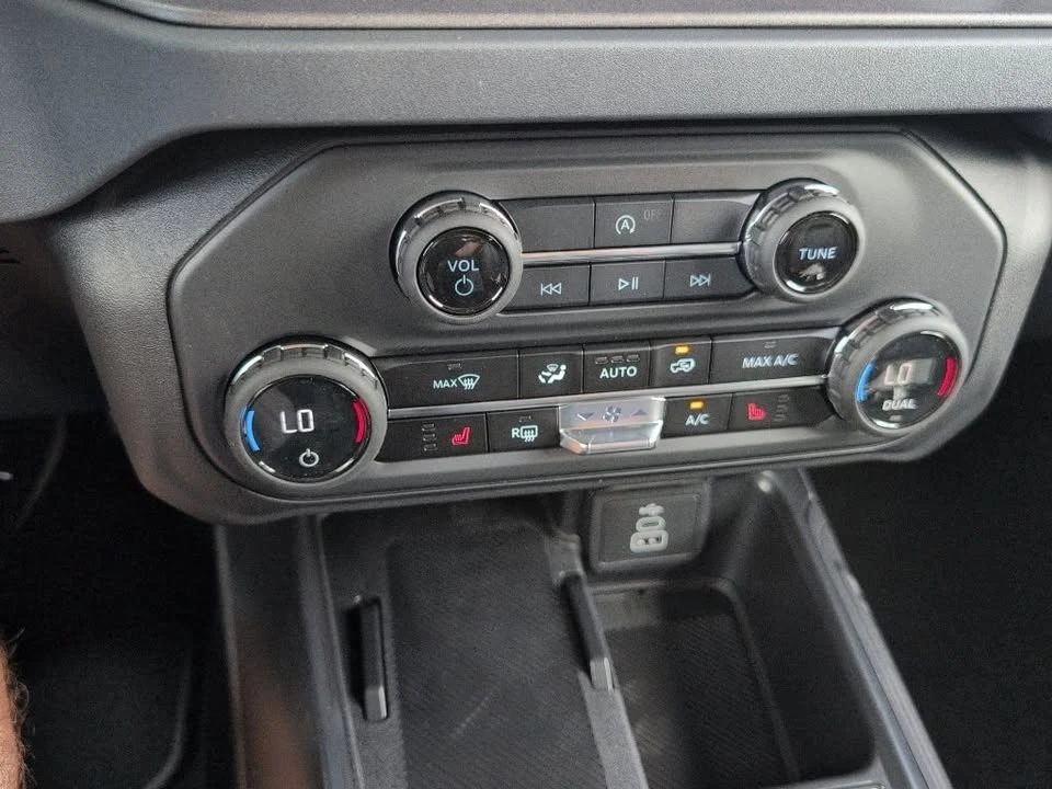 2026 Ford Bronco 6th Gen - Image 19 of 20
