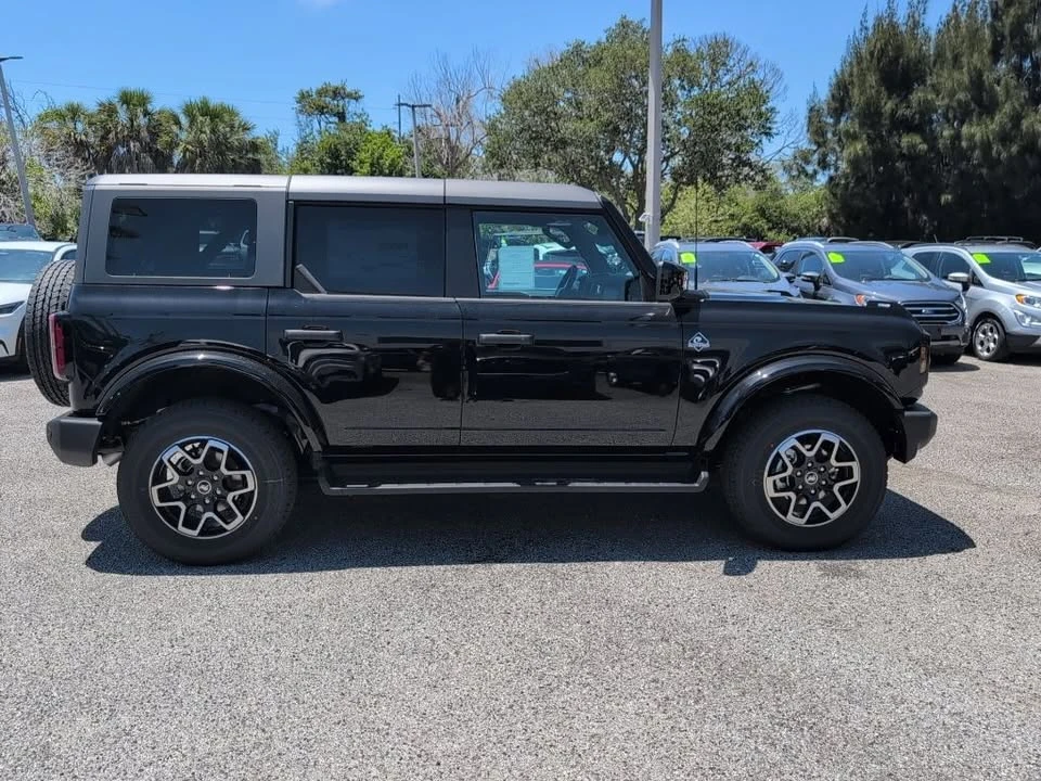 2026 Ford Bronco 6th Gen - Image 2 of 20