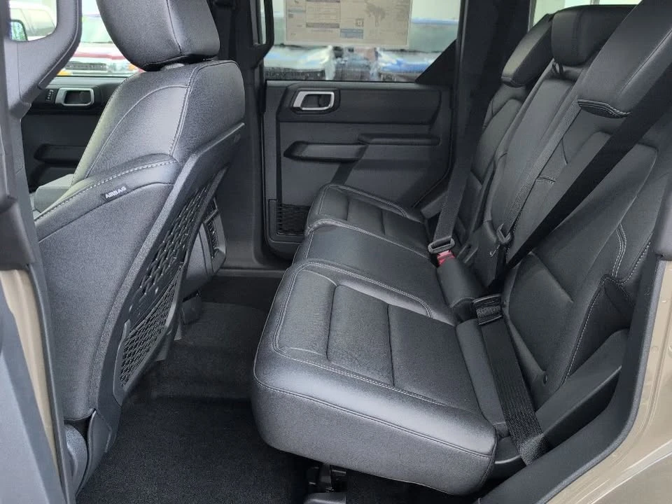 2026 Ford Bronco 6th Gen - Image 11 of 20