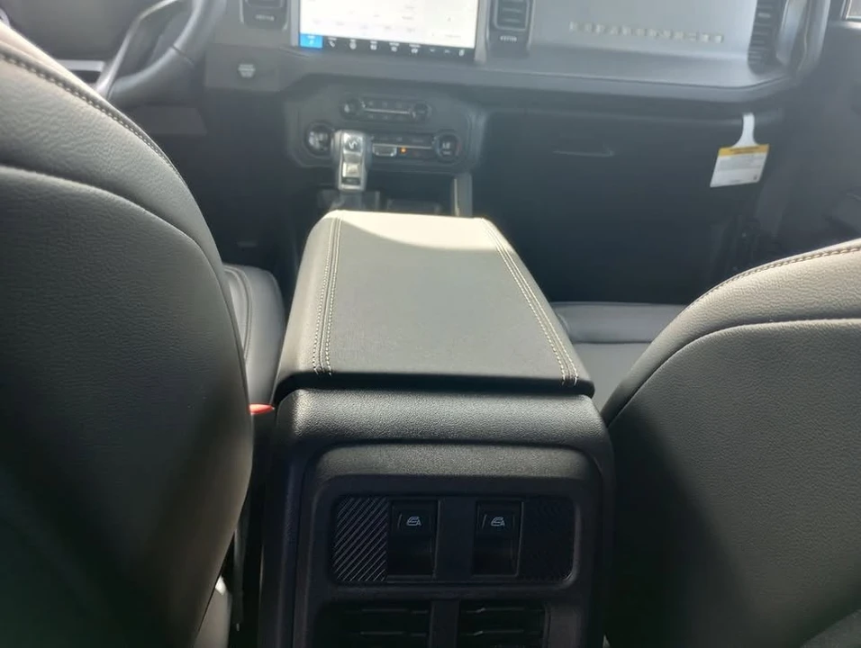 2026 Ford Bronco 6th Gen - Image 18 of 20