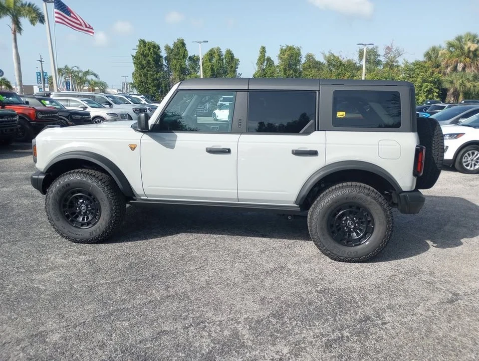2026 Ford Bronco 6th Gen - Image 6 of 20