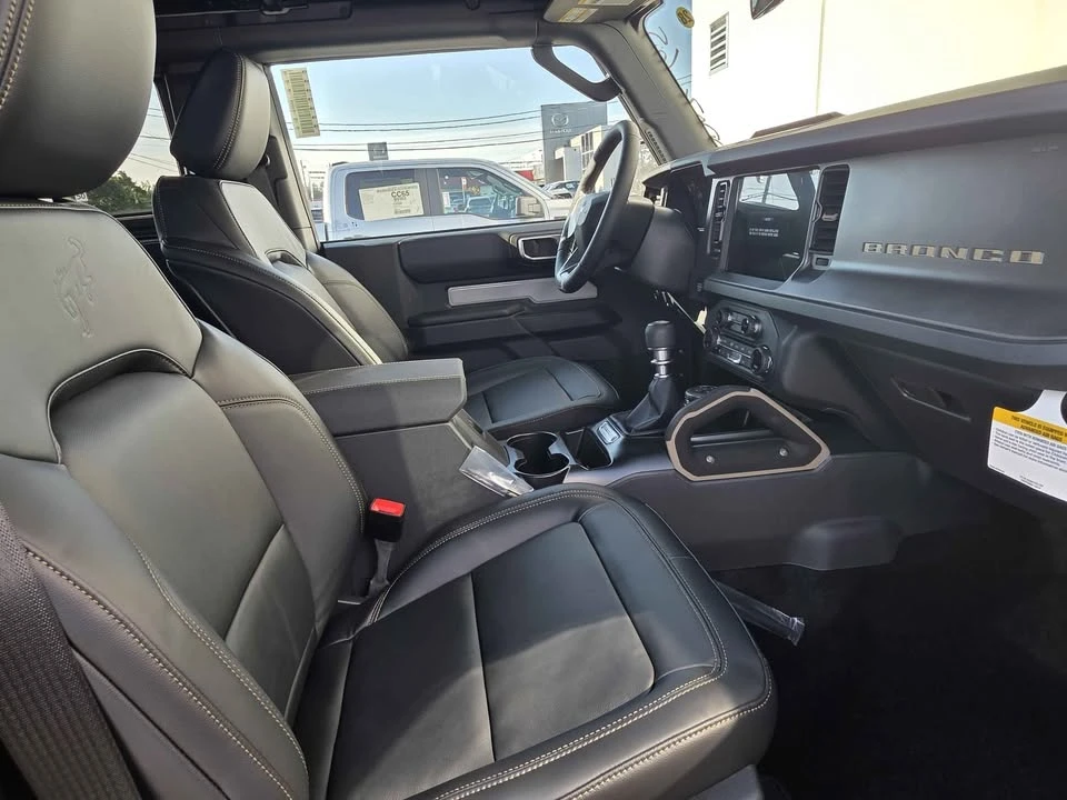 2026 Ford Bronco 6th Gen - Image 10 of 12