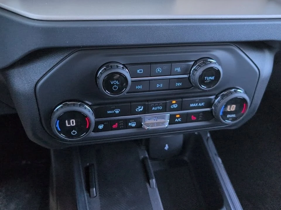 2026 Ford Bronco 6th Gen - Image 19 of 20