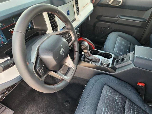 2026 Ford Bronco 6th Gen - Image 9 of 20