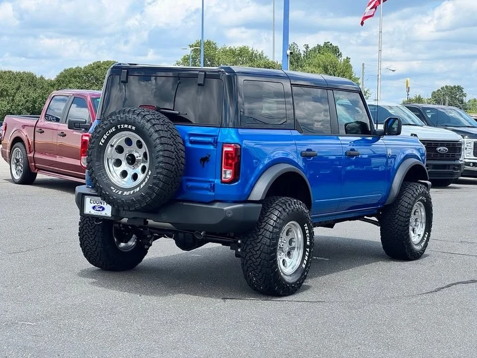 2026 Ford Bronco 6th Gen - Image 16 of 20