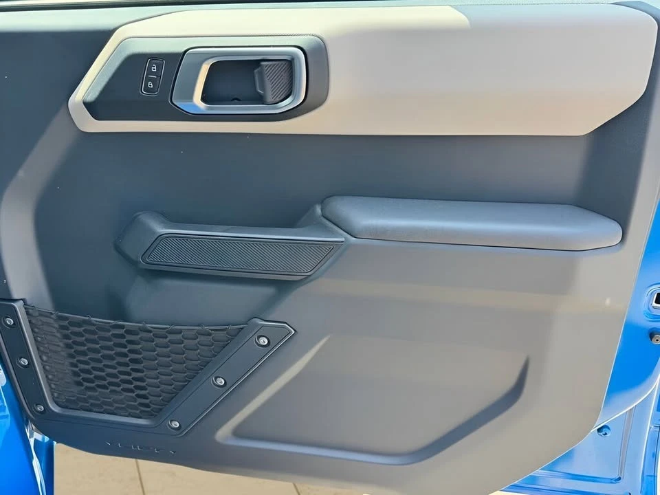 2026 Ford Bronco 6th Gen - Image 17 of 20
