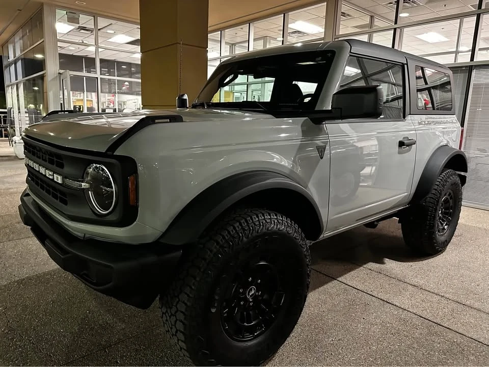 2026 Ford Bronco 6th Gen - Image 2 of 7