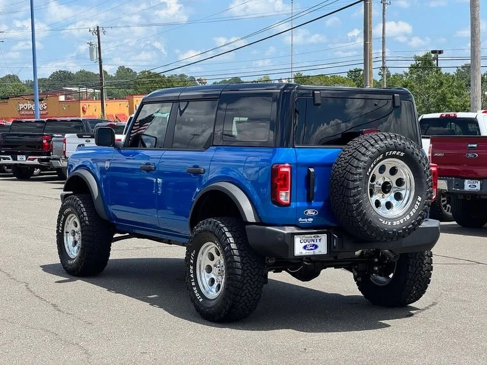 2026 Ford Bronco 6th Gen - Image 15 of 20