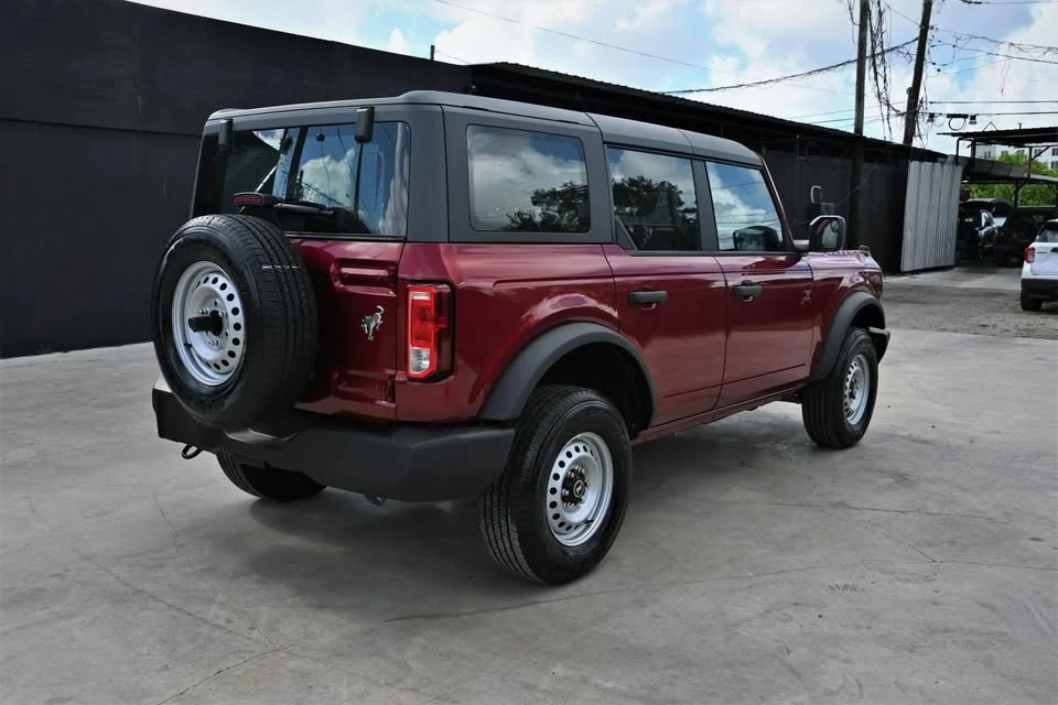 2026 Ford Bronco 6th Gen - Image 5 of 17