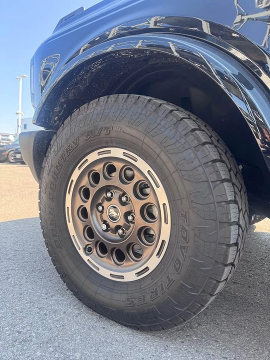 2026 Ford Bronco 6th Gen - Image 13 of 16