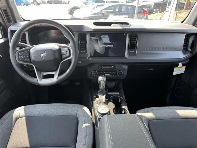 2026 Ford Bronco 6th Gen - Image 11 of 20