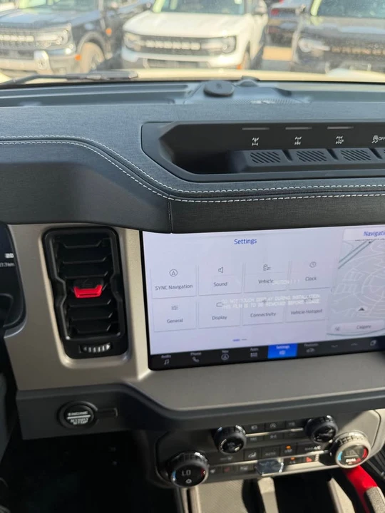 2026 Ford Bronco 6th Gen - Image 16 of 16