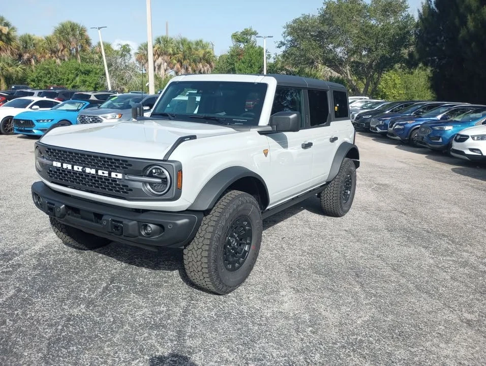 2026 Ford Bronco 6th Gen - Image 5 of 20