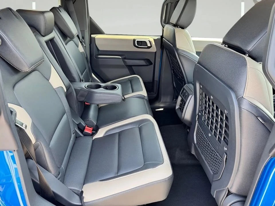 2026 Ford Bronco 6th Gen - Image 19 of 20