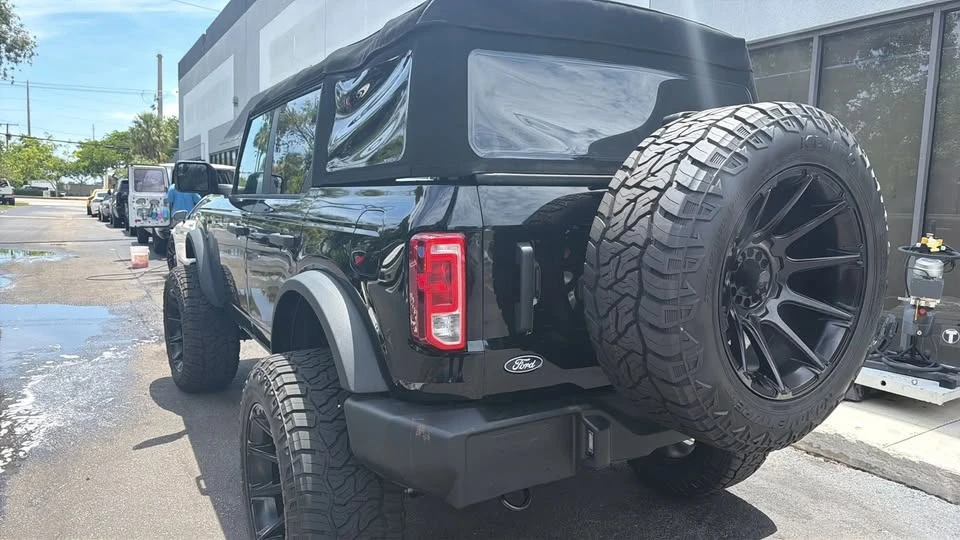 2026 Ford Bronco 6th Gen - Image 3 of 5