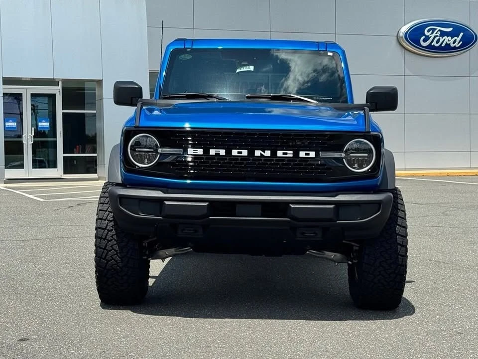 2026 Ford Bronco 6th Gen - Image 13 of 20