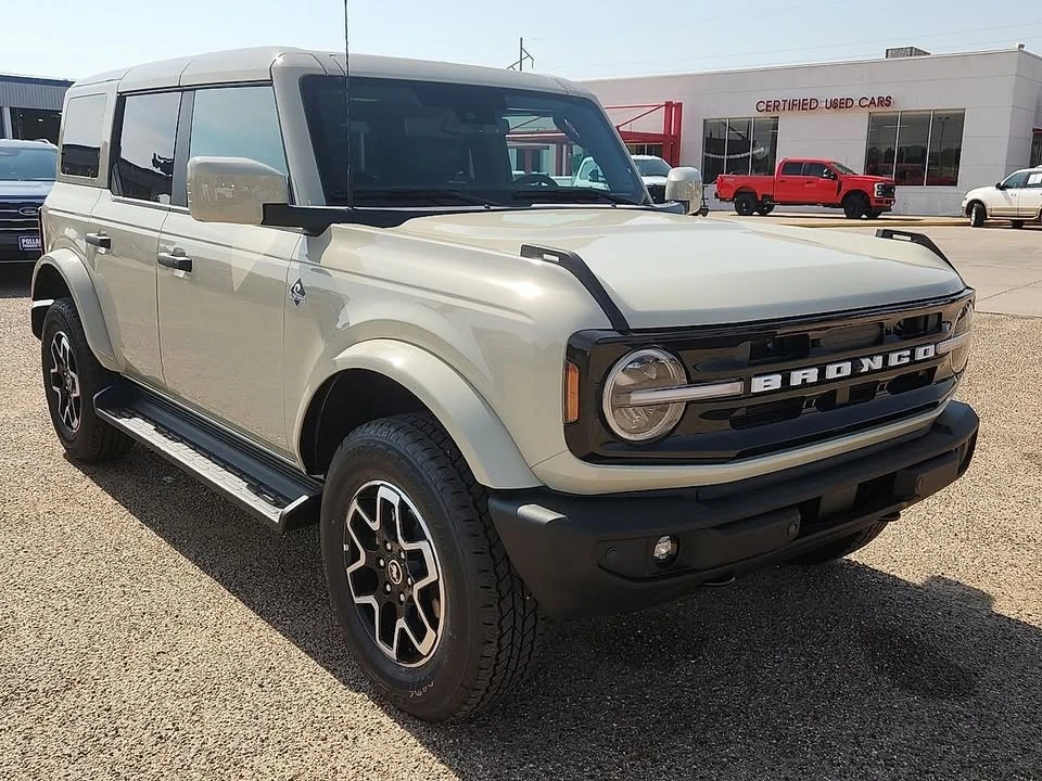 2026 Ford Bronco 6th Gen - Image 4 of 19