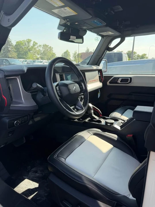 2026 Ford Bronco 6th Gen - Image 12 of 16