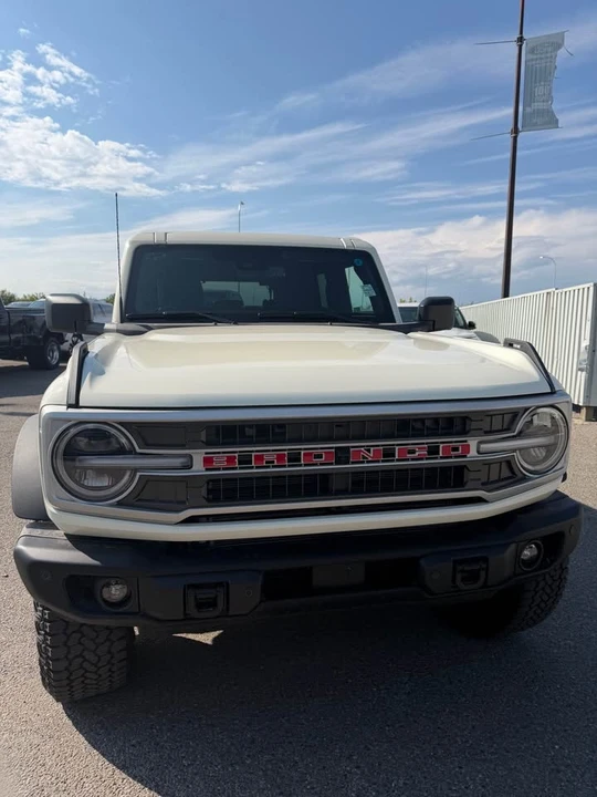 2026 Ford Bronco 6th Gen - Image 4 of 16
