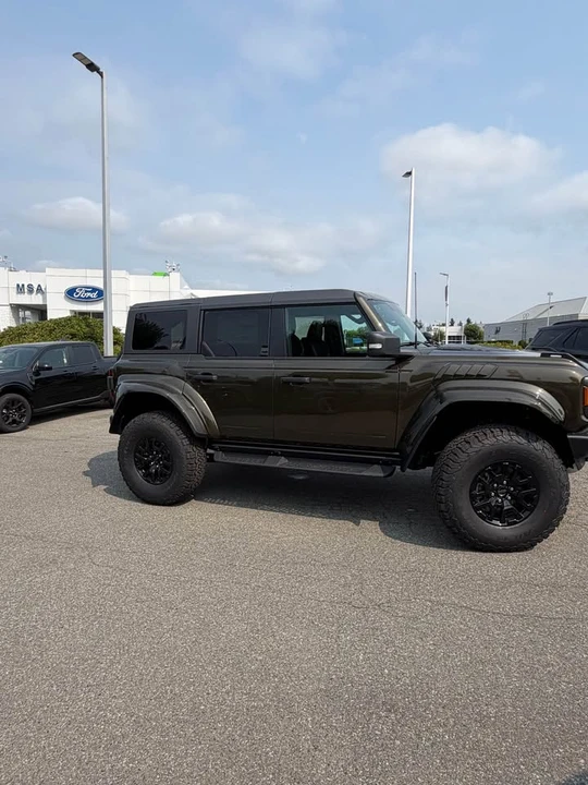 2026 Ford Bronco 6th Gen - Image 9 of 18