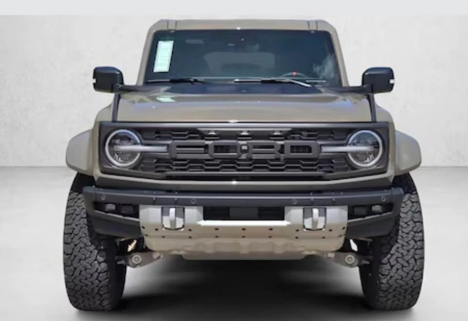 2026 Ford Bronco 6th Gen - Image 2 of 3