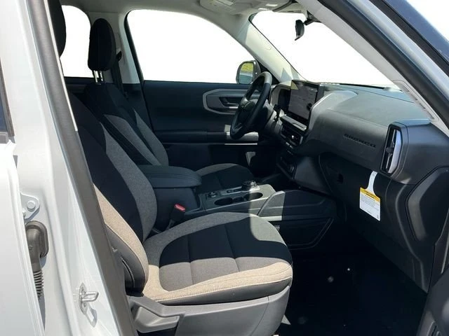 2026 Ford Bronco 6th Gen - Image 18 of 20